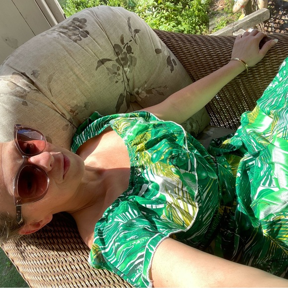 Tropical Green Off-Shoulder Maxi Dress - Picture 7 of 12